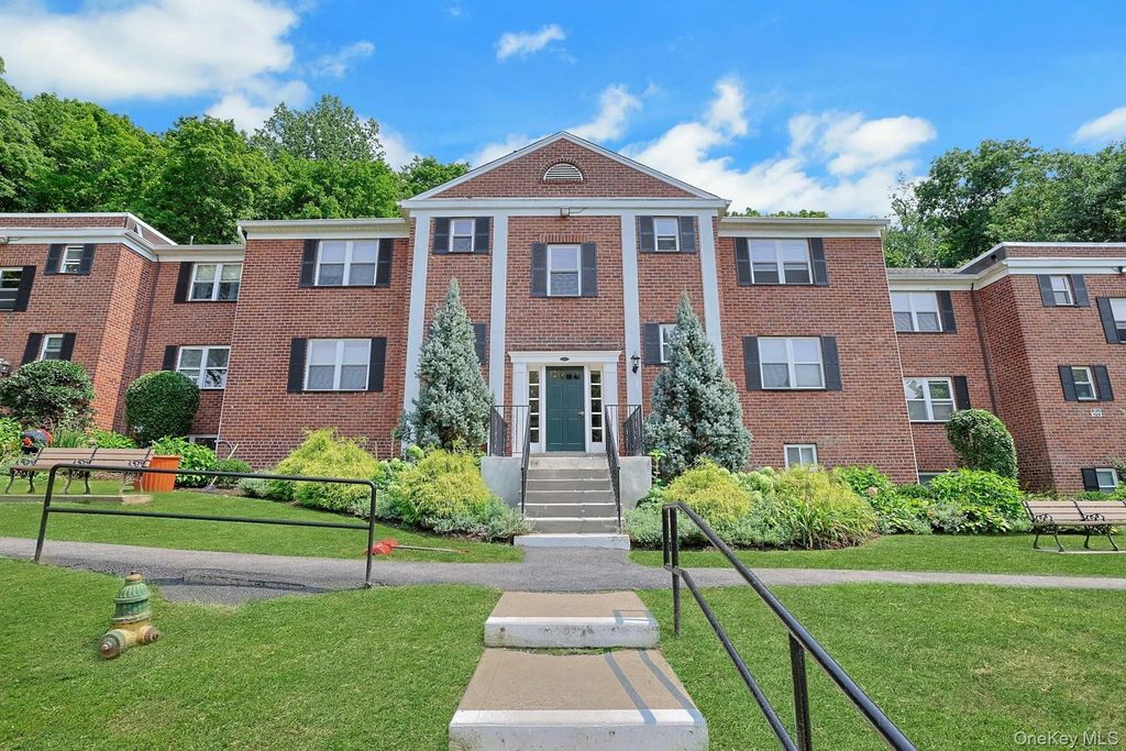 129-1 S Highland Avenue B3, Ossining, NY 10562 — exterior