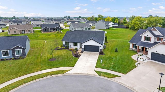 13647 Fringe Tree Trail, Fort Wayne, IN 46814