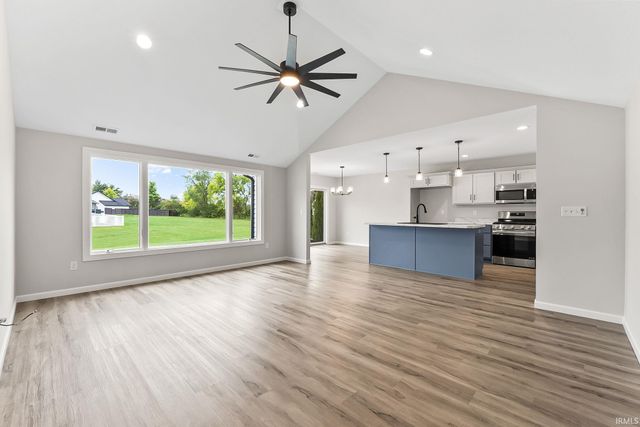 13647 Fringe Tree Trail, Fort Wayne, IN 46814