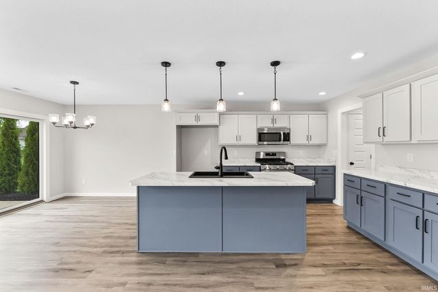 13647 Fringe Tree Trail, Fort Wayne, IN 46814