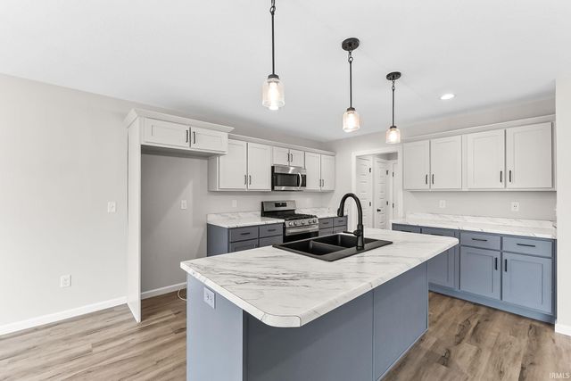 13647 Fringe Tree Trail, Fort Wayne, IN 46814