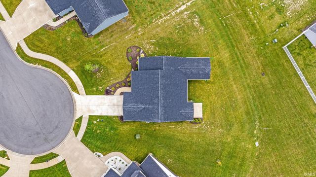 13647 Fringe Tree Trail, Fort Wayne, IN 46814