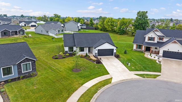 13647 Fringe Tree Trail, Fort Wayne, IN 46814