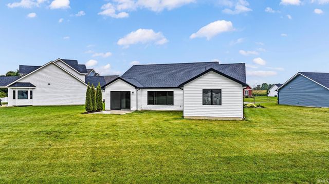 13647 Fringe Tree Trail, Fort Wayne, IN 46814