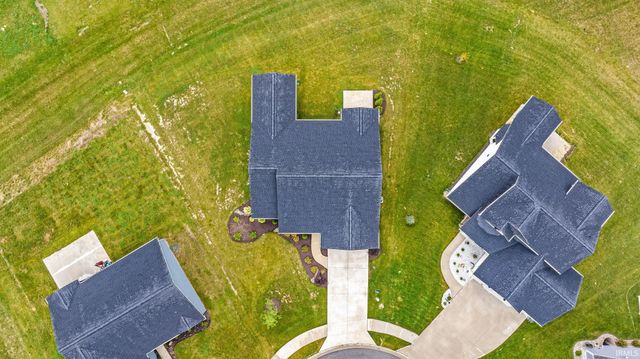 13647 Fringe Tree Trail, Fort Wayne, IN 46814