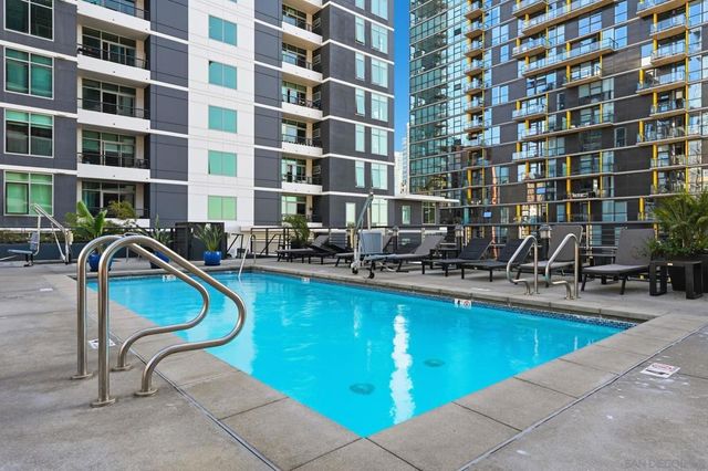 425 W Beech 1702, San Diego, CA 92101