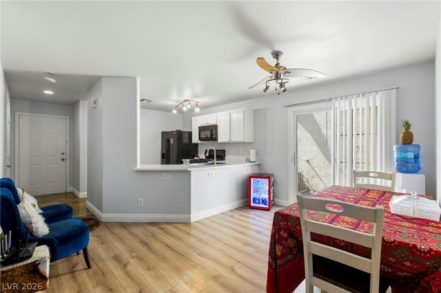 9950 Swimming Hole Street, Las Vegas, NV 89183