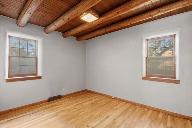 122 W Cordova Road, Santa Fe, NM 87505