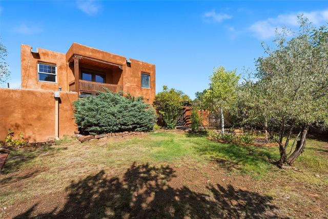 122 W Cordova Road, Santa Fe, NM 87505