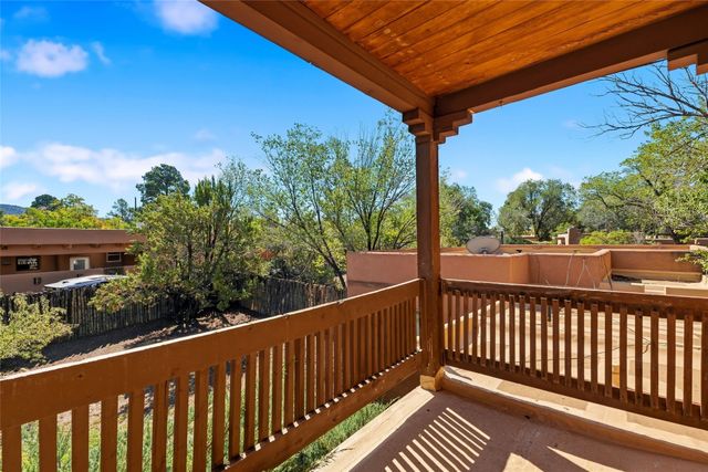 122 W Cordova Road, Santa Fe, NM 87505