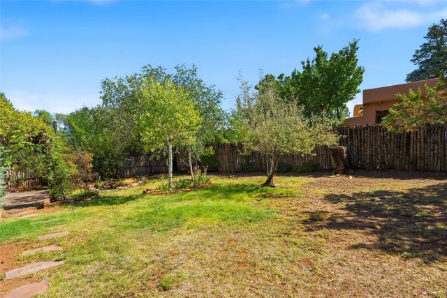 122 W Cordova Road, Santa Fe, NM 87505