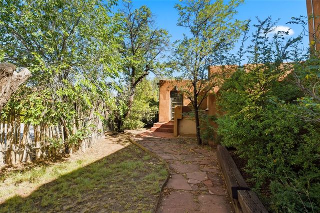 122 W Cordova Road, Santa Fe, NM 87505