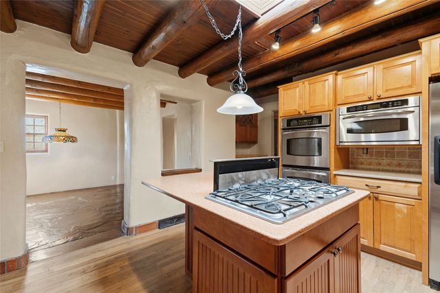 122 W Cordova Road, Santa Fe, NM 87505