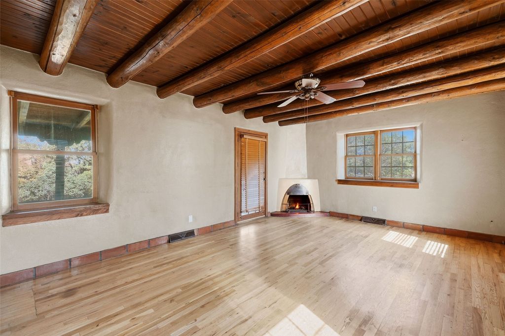 122 W Cordova Road, Santa Fe, NM 87505