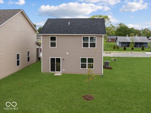 558 Plowman Drive, Shelbyville, IN 46176