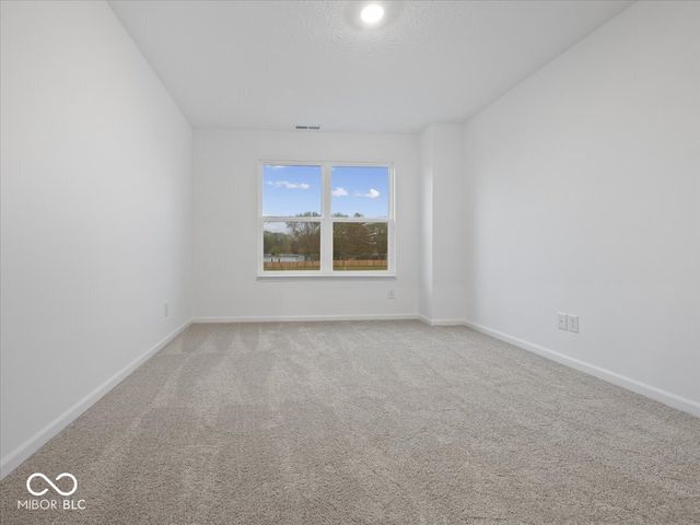 558 Plowman Drive, Shelbyville, IN 46176