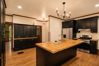 6789 N Elm Tree ROAD, Glendale, WI 53217