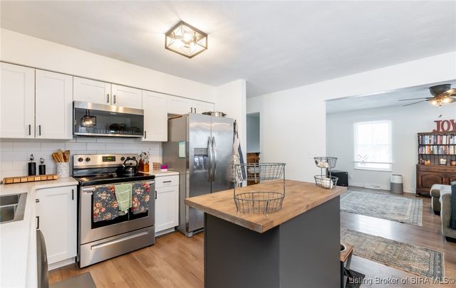 2828 Andrea Drive, Floyds Knobs, IN 47119