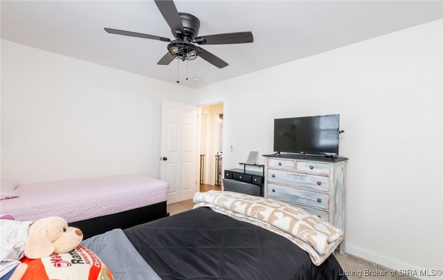 2828 Andrea Drive, Floyds Knobs, IN 47119