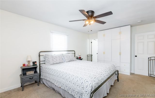 2828 Andrea Drive, Floyds Knobs, IN 47119