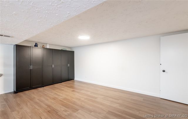 2828 Andrea Drive, Floyds Knobs, IN 47119