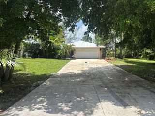 15286 92nd Ct, West Palm Beach, FL 33412