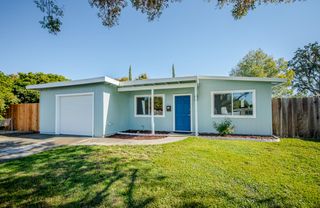 6 Dawn Dr, Woodland, CA 95695