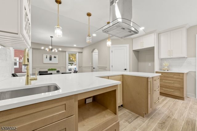 138 Monmouth Road, Elizabeth City, NJ 07208