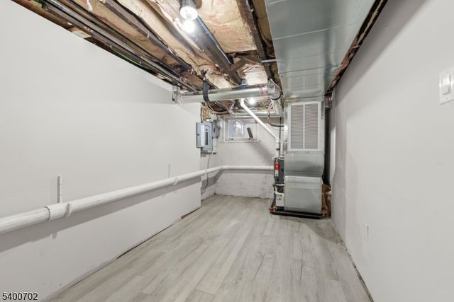 138 Monmouth Road, Elizabeth City, NJ 07208