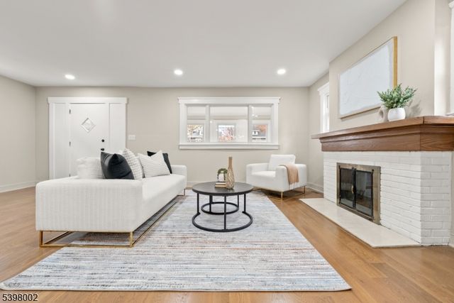 138 Monmouth Road, Elizabeth City, NJ 07208