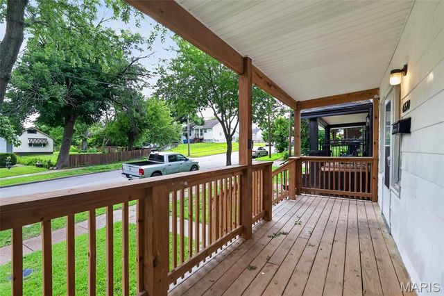 6510 Julian Avenue, St Louis, MO 63133