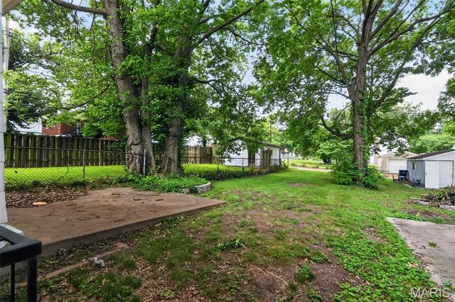 6510 Julian Avenue, St Louis, MO 63133