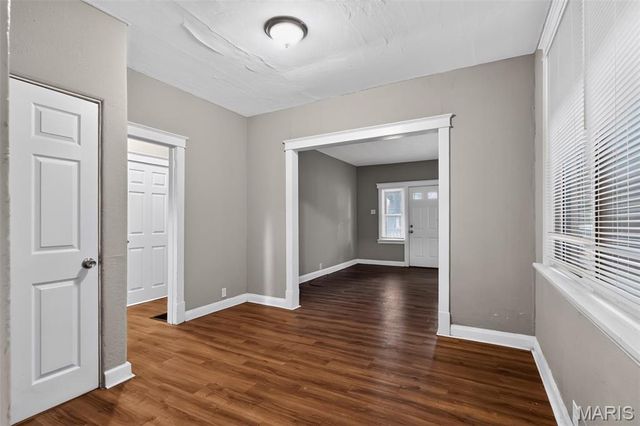 6510 Julian Avenue, St Louis, MO 63133