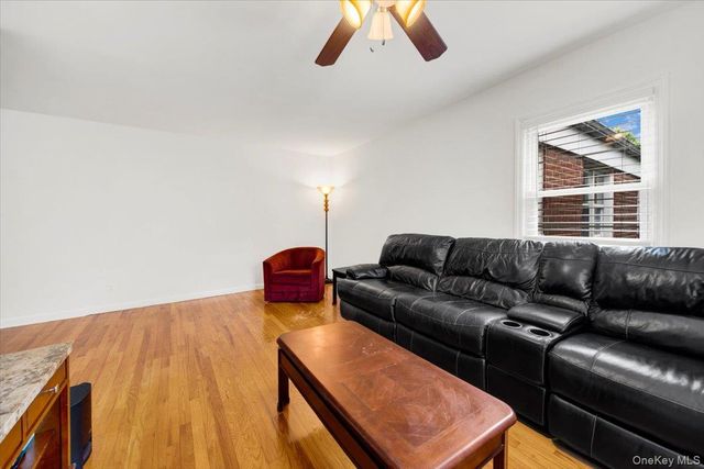 10 South 2F, Harrison, NY 10528