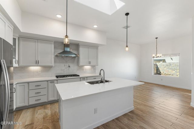 828 FAIRFORD Place, El Paso, TX 79928