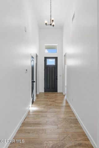 828 FAIRFORD Place, El Paso, TX 79928