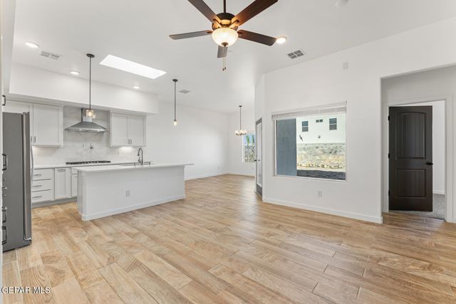 828 FAIRFORD Place, El Paso, TX 79928