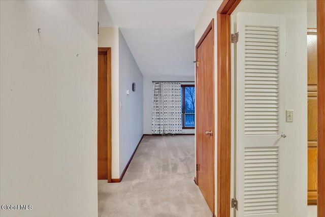 144 Horizon View Drive, East Greenbush, NY 12061