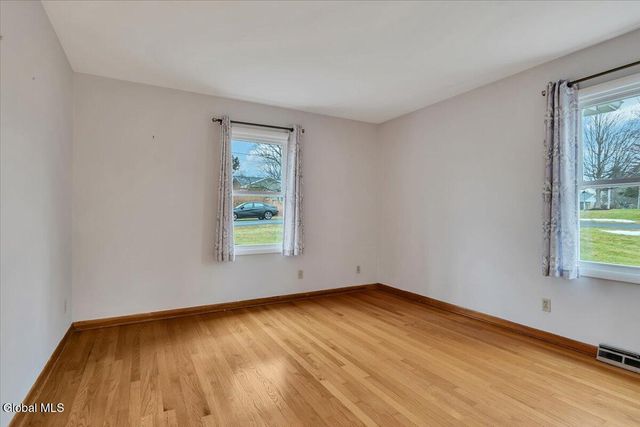 144 Horizon View Drive, East Greenbush, NY 12061