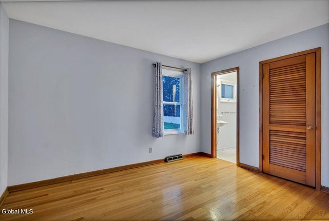 144 Horizon View Drive, East Greenbush, NY 12061