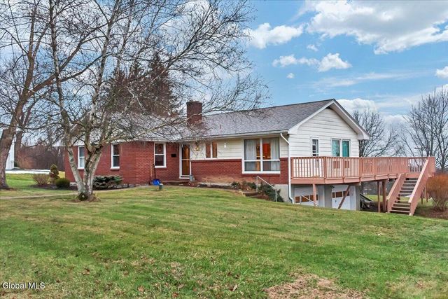 144 Horizon View Drive, East Greenbush, NY 12061