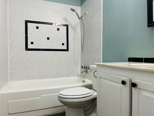 5060 Arbor Glen Road, The Colony, TX 75056
