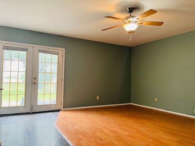 5060 Arbor Glen Road, The Colony, TX 75056