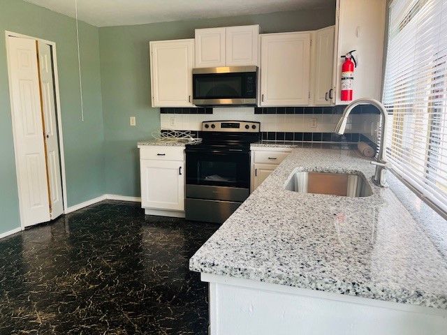 5060 Arbor Glen Road, The Colony, TX 75056
