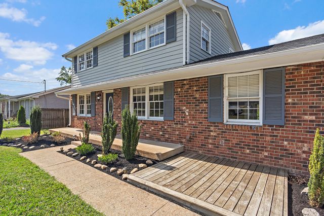 3108 Boulder Park Dr, Nashville, TN 37214