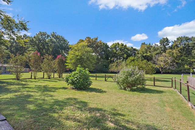 3108 Boulder Park Dr, Nashville, TN 37214