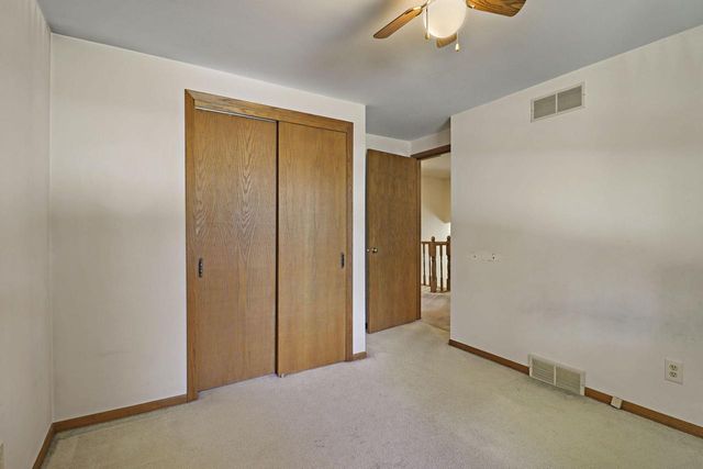 5609 Riviera DRIVE, Mount Pleasant, WI 53406