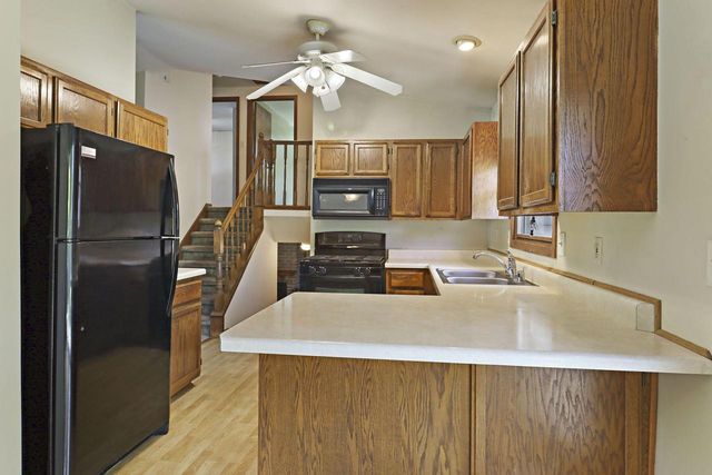 5609 Riviera DRIVE, Mount Pleasant, WI 53406