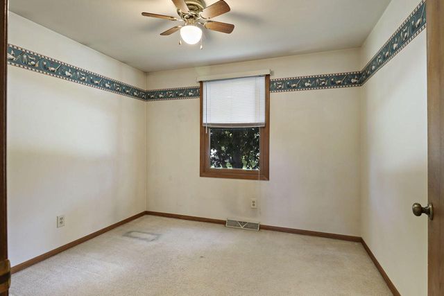 5609 Riviera DRIVE, Mount Pleasant, WI 53406