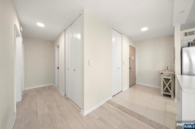 2100 Linwood Avenue 21J, Fort Lee, NJ 07024